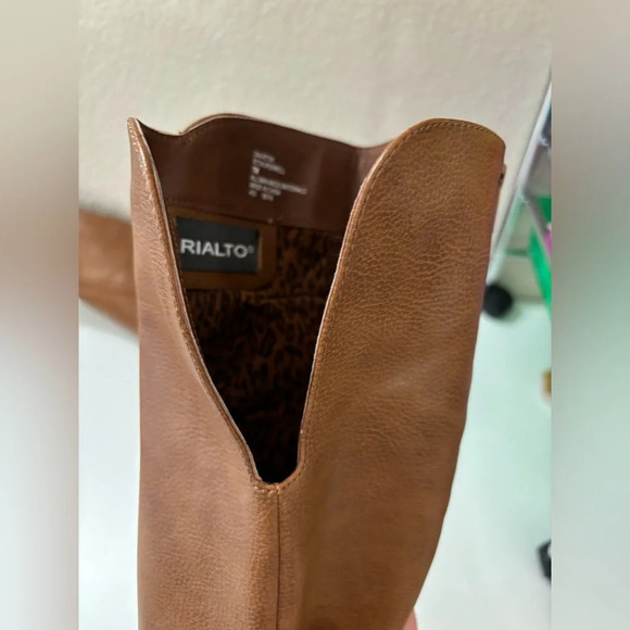 NWOT Rialto Ferrell Cognac Knee High Studded Riding Boots - Picture 4 of 12